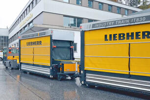 Tugger train Industry Train (outdoor &amp; indoor)