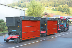 Automatisierter Routenzug Factory Train FT600/FT900