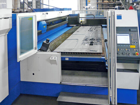 CO2 laser cutting machine Trumpf TruLaser
